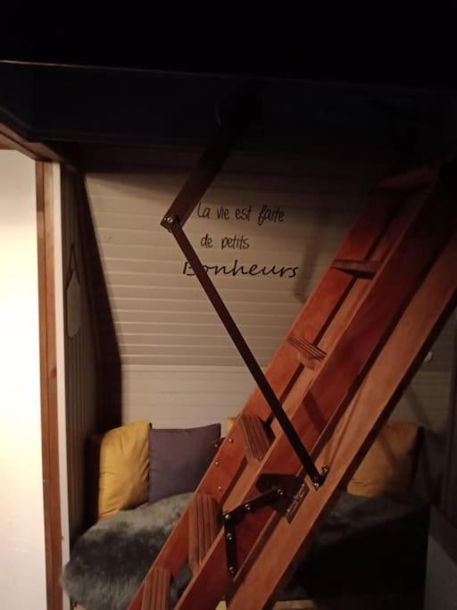Micro Maison Isba Sedan Givonne Dış mekan fotoğraf