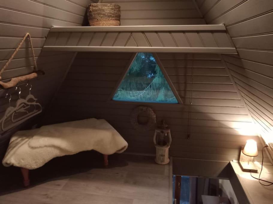 Micro Maison Isba Sedan Givonne Dış mekan fotoğraf